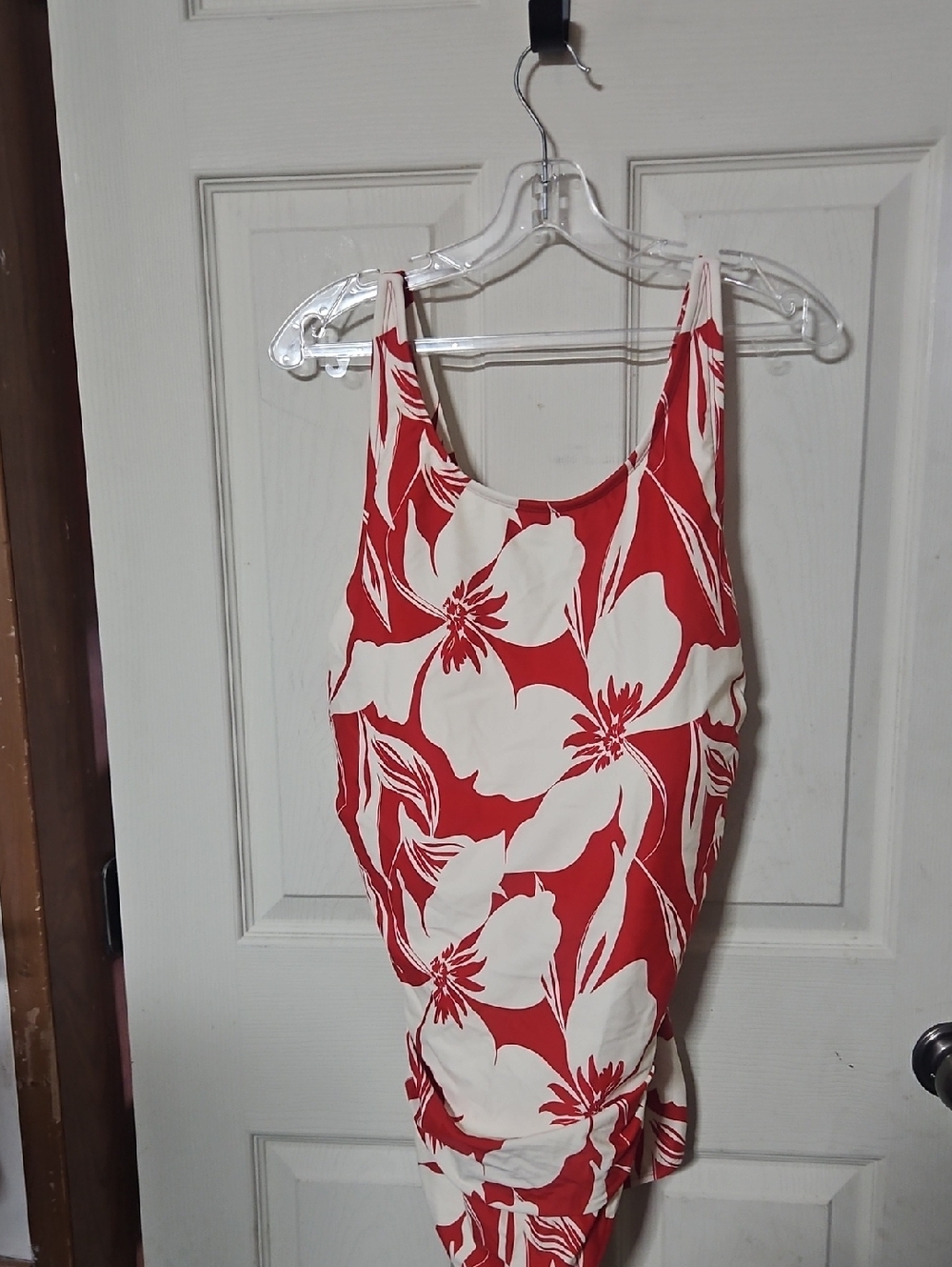 SHADE & SHORE TROPICAL ONE PIECE SWIMSUIT: RED/CREAM: NEW WITH TAGS: SIZE 20